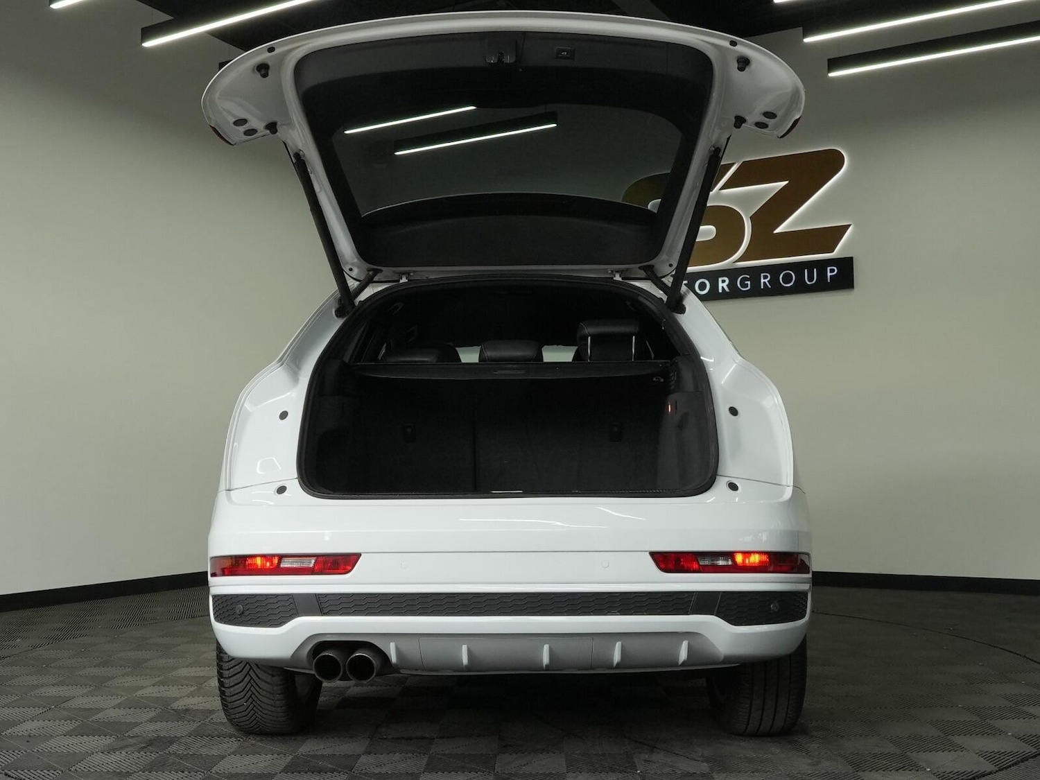 Vehicle 43