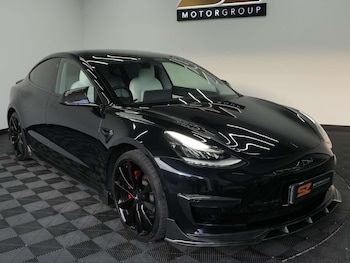 Tesla - Model 3
