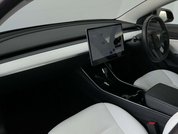 Used Tesla Model 3 2021 for sale - 76278413: Photo 46