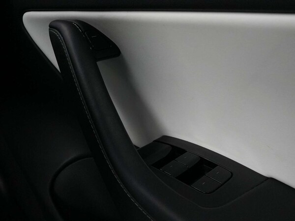 Used Tesla Model 3 2021 for sale - 76278413: Photo 55
