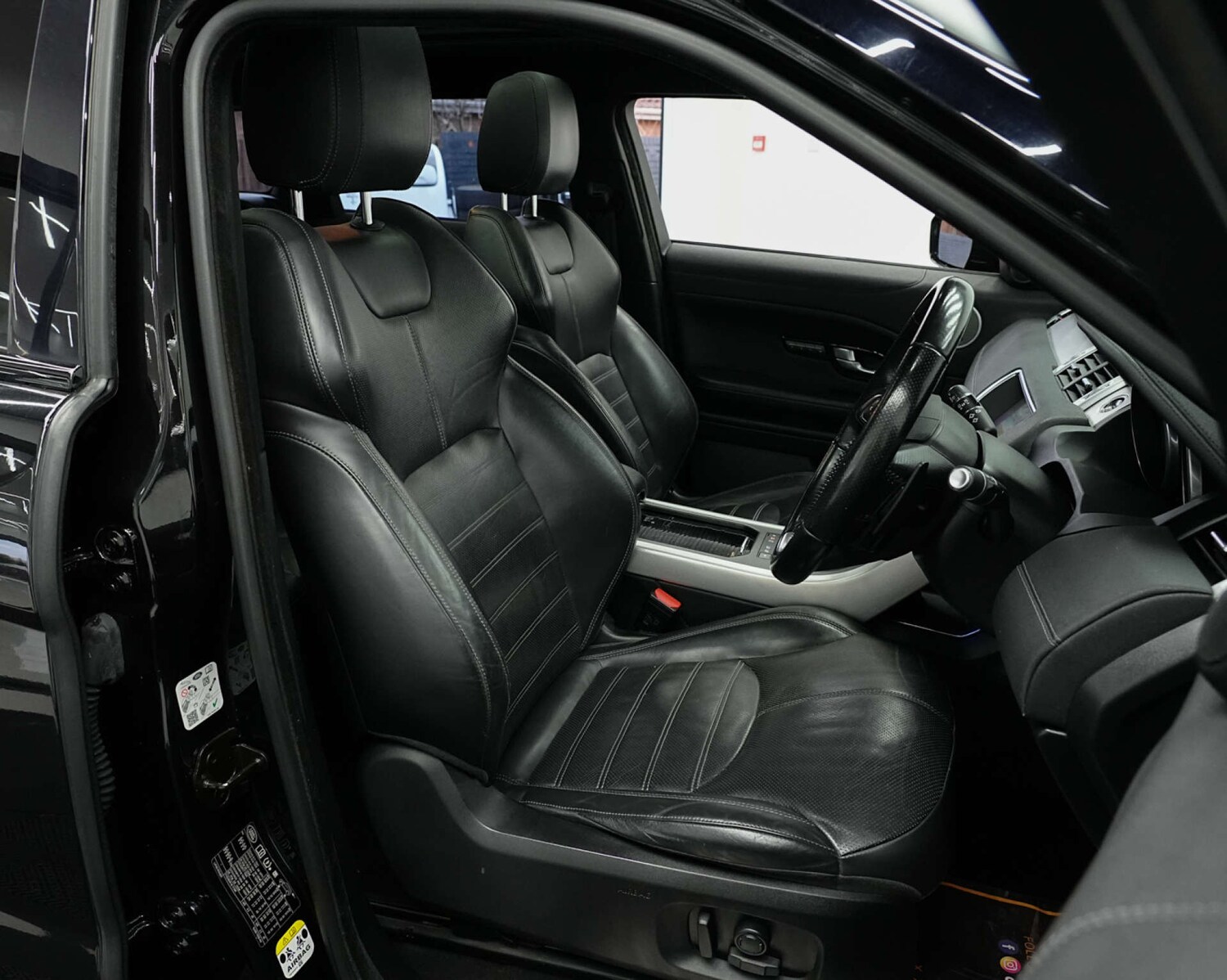 Used Land Rover Range Rover Evoque 2017 for sale - 77504121: Photo 12