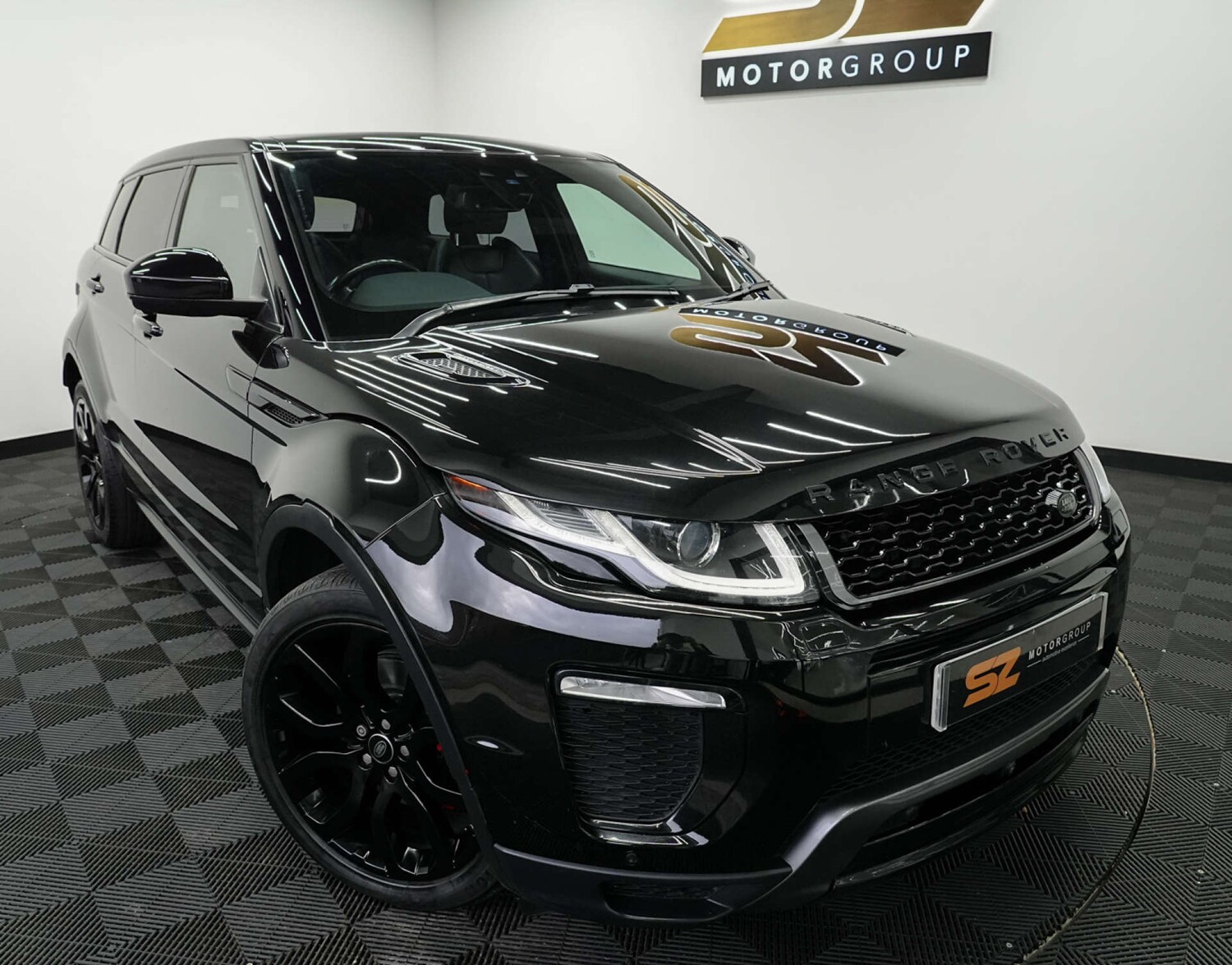 Used Land Rover Range Rover Evoque 2017 for sale - 77504121: Photo 6