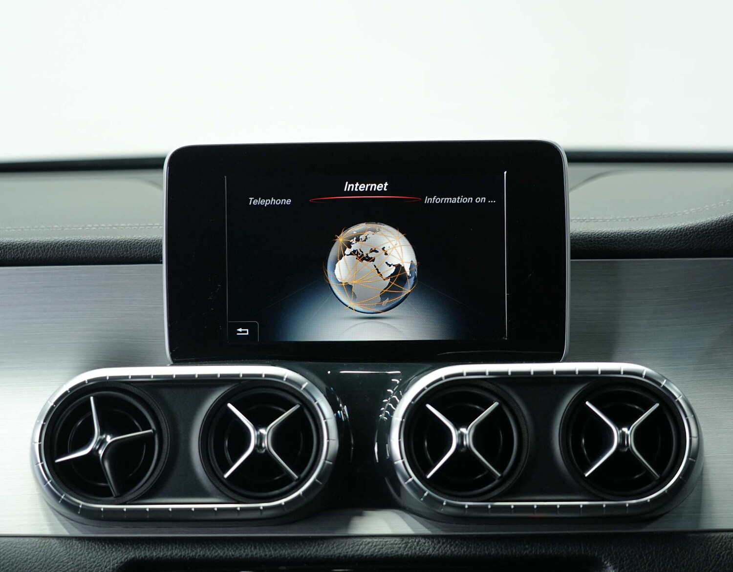 Used Mercedes-Benz X Class 2018 for sale - 78094510: Photo 49