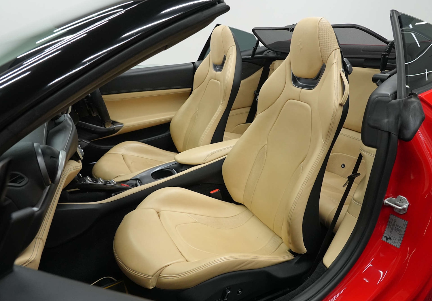 Used Ferrari Portofino 2019 for sale - 78039611: Photo 59