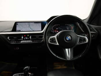 Used BMW 2 Series 2021 for sale - 79684831: Photo