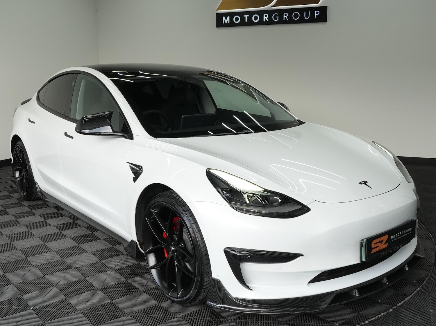Used Tesla Model 3 2019 for sale - 76189703: Photo 25