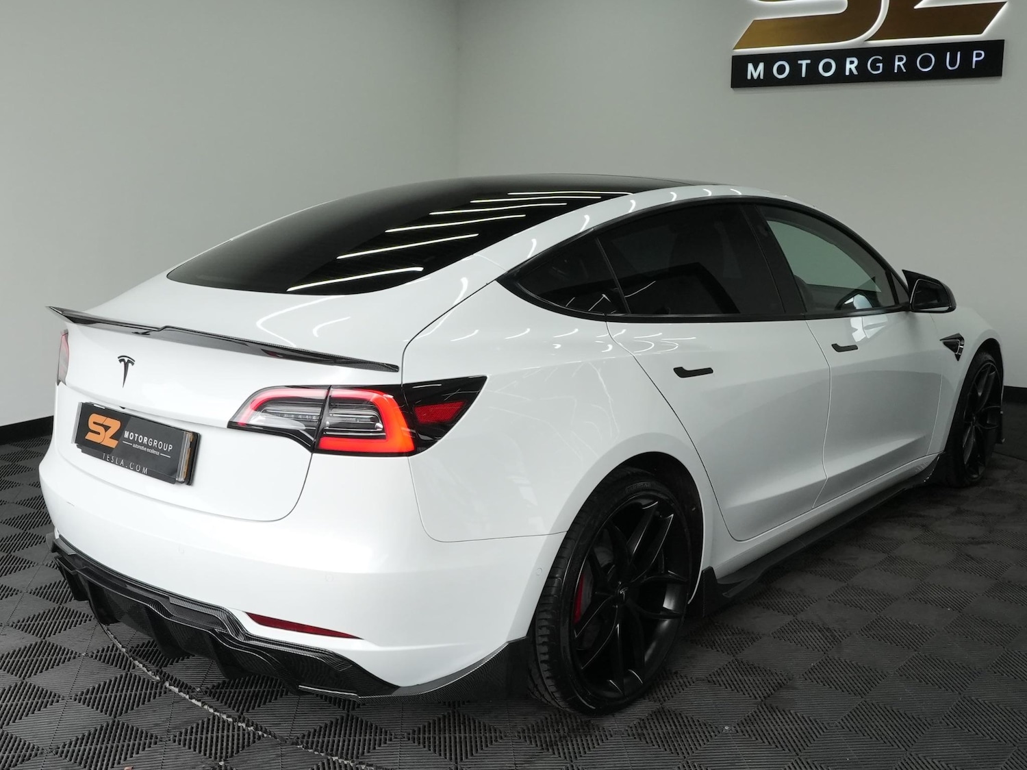 Used Tesla Model 3 2019 for sale - 76189703: Photo 34