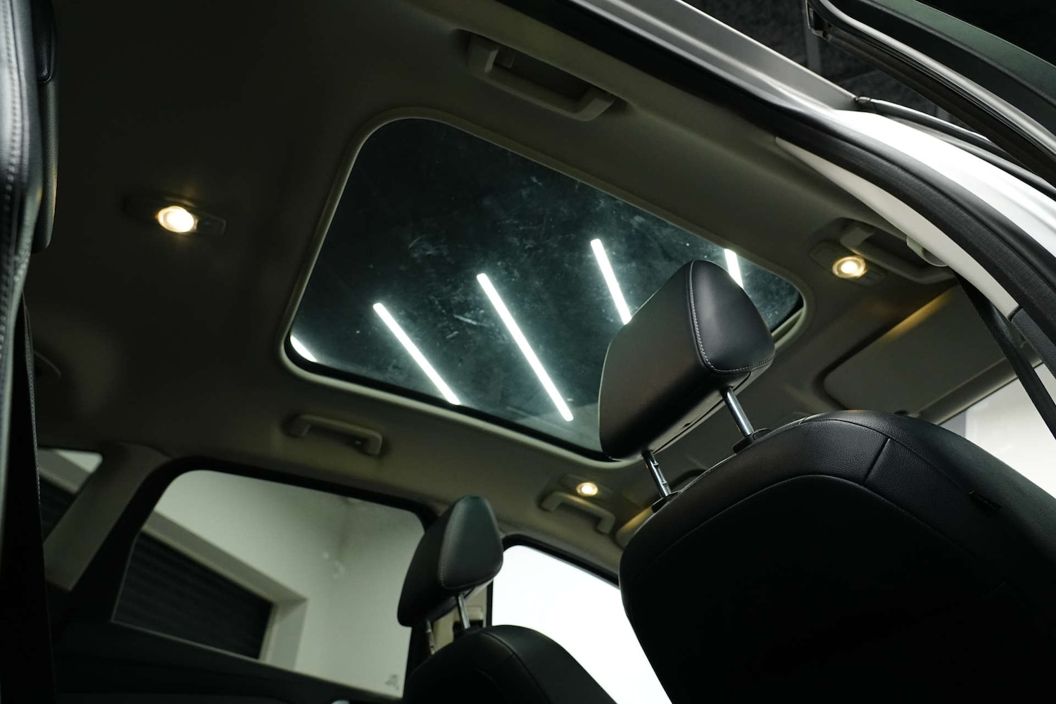 Used Ford C-Max 2014 for sale - 77088699: Photo 34