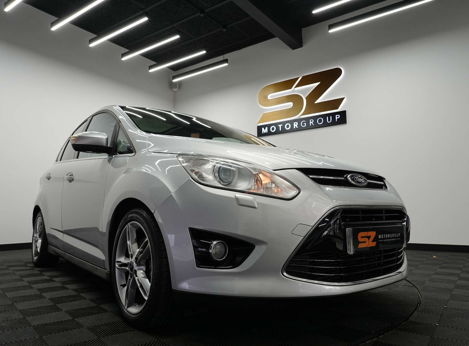 Used Ford C-Max 2014 for sale - 77088699: Photo 40