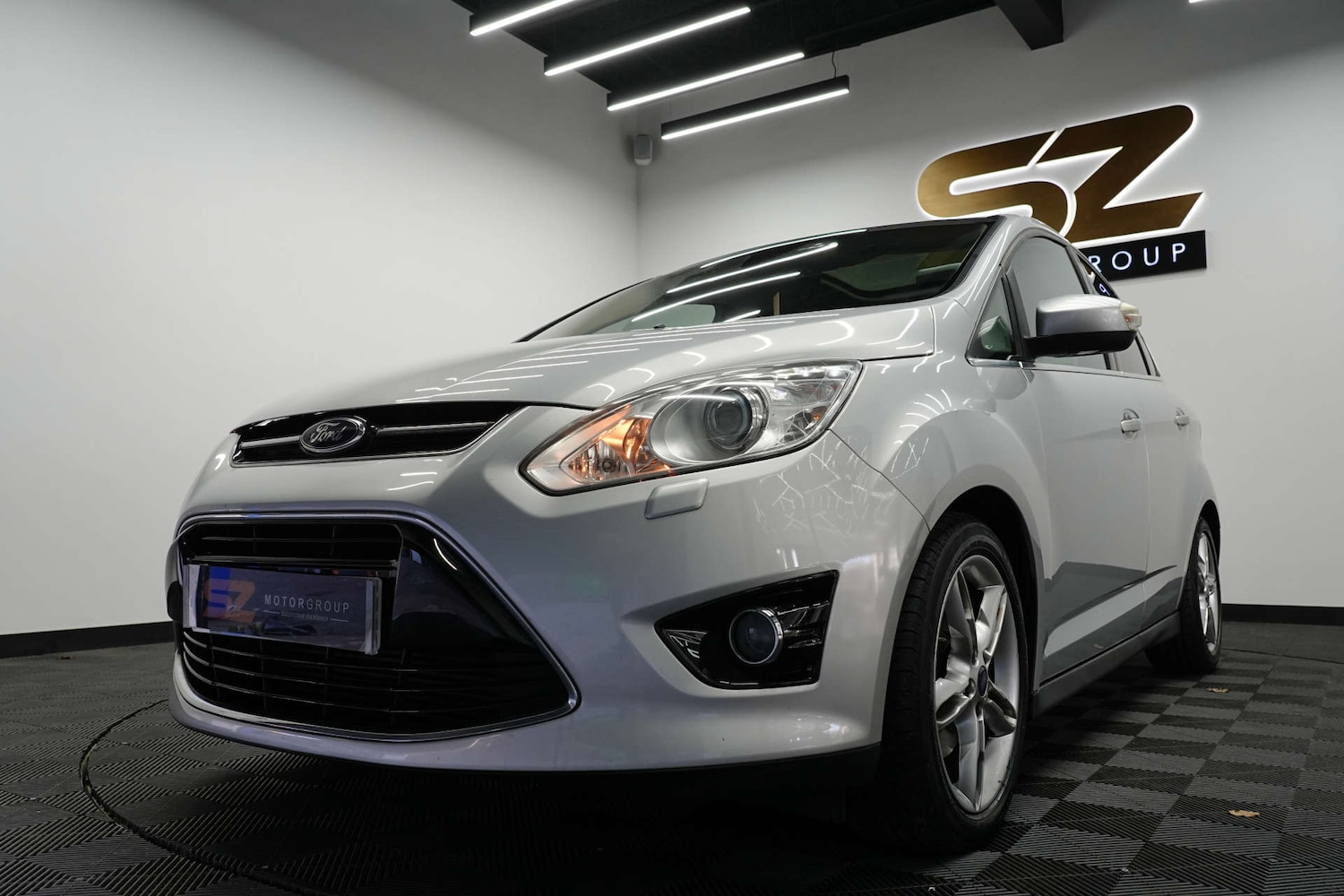 Used Ford C-Max 2014 for sale - 77088699: Photo 6