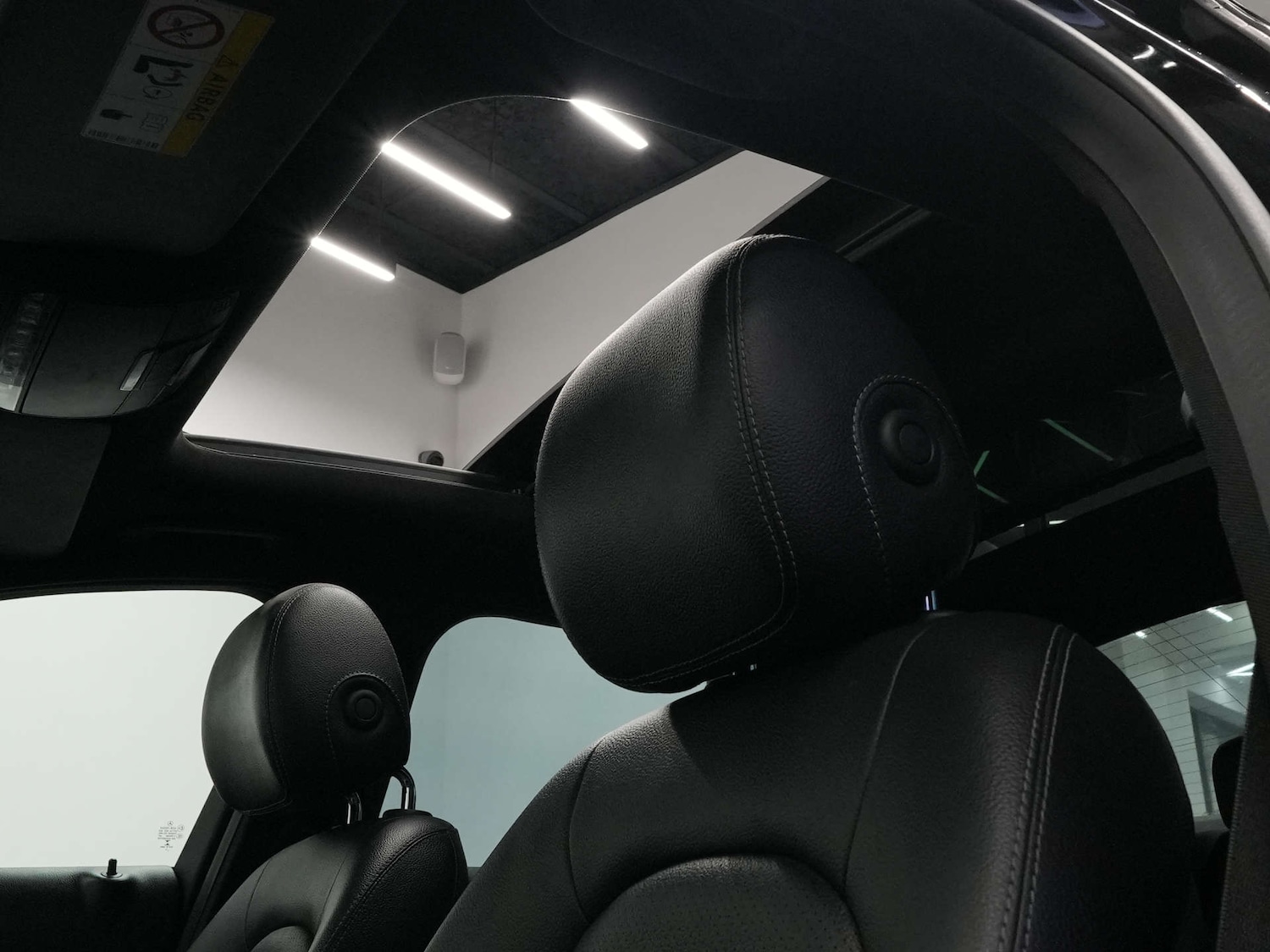 Used Mercedes-Benz C Class 2014 for sale - 76427135: Photo 37