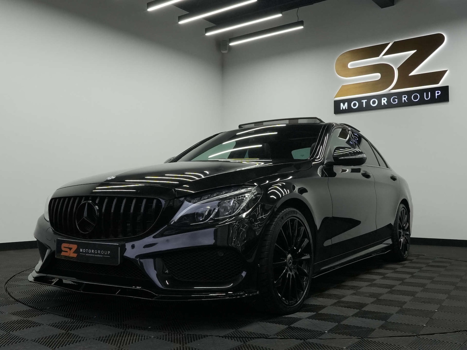 Used Mercedes-Benz C Class 2014 for sale - 76427135: Photo 4