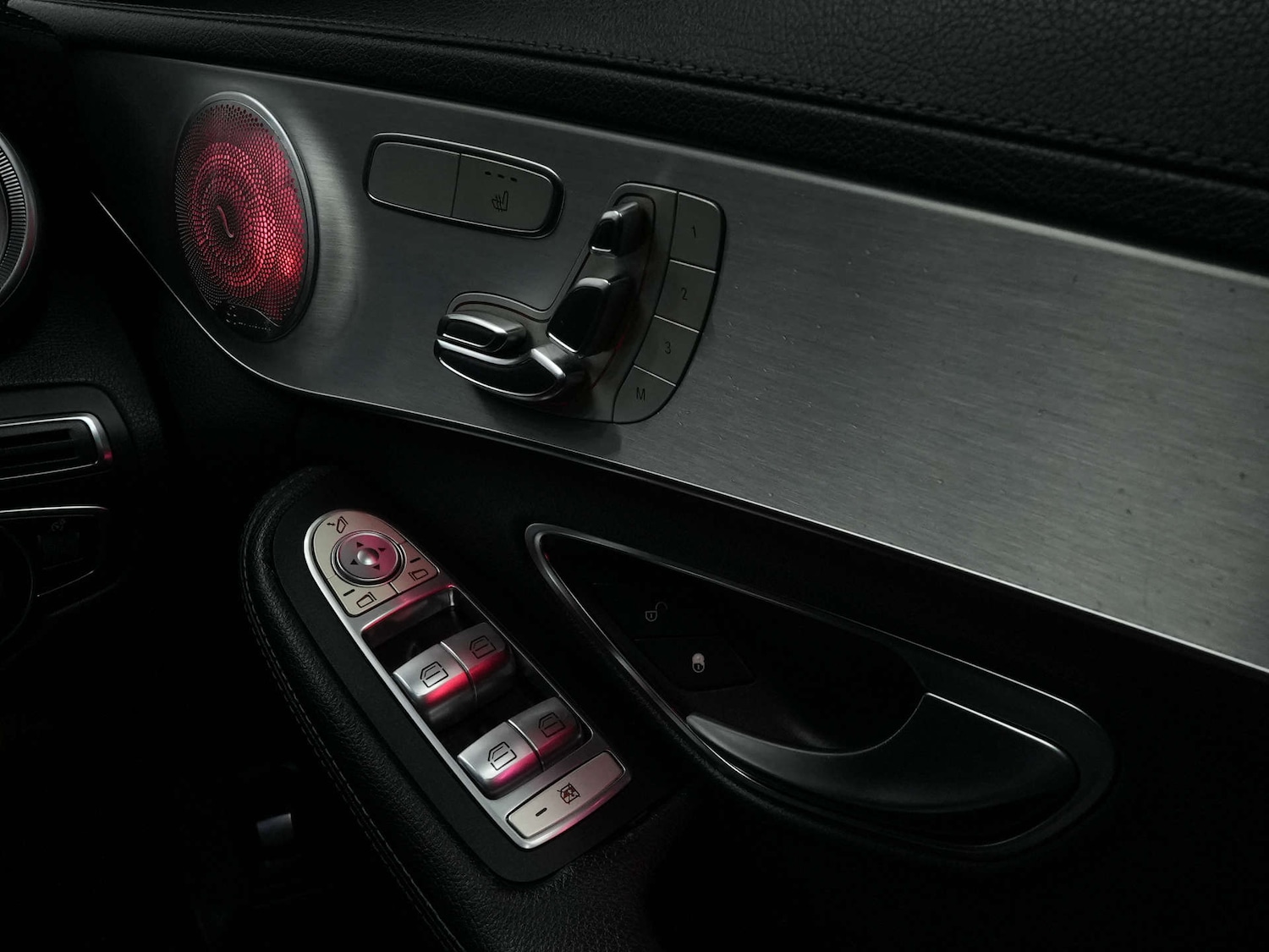 Used Mercedes-Benz C Class 2014 for sale - 76427135: Photo 65