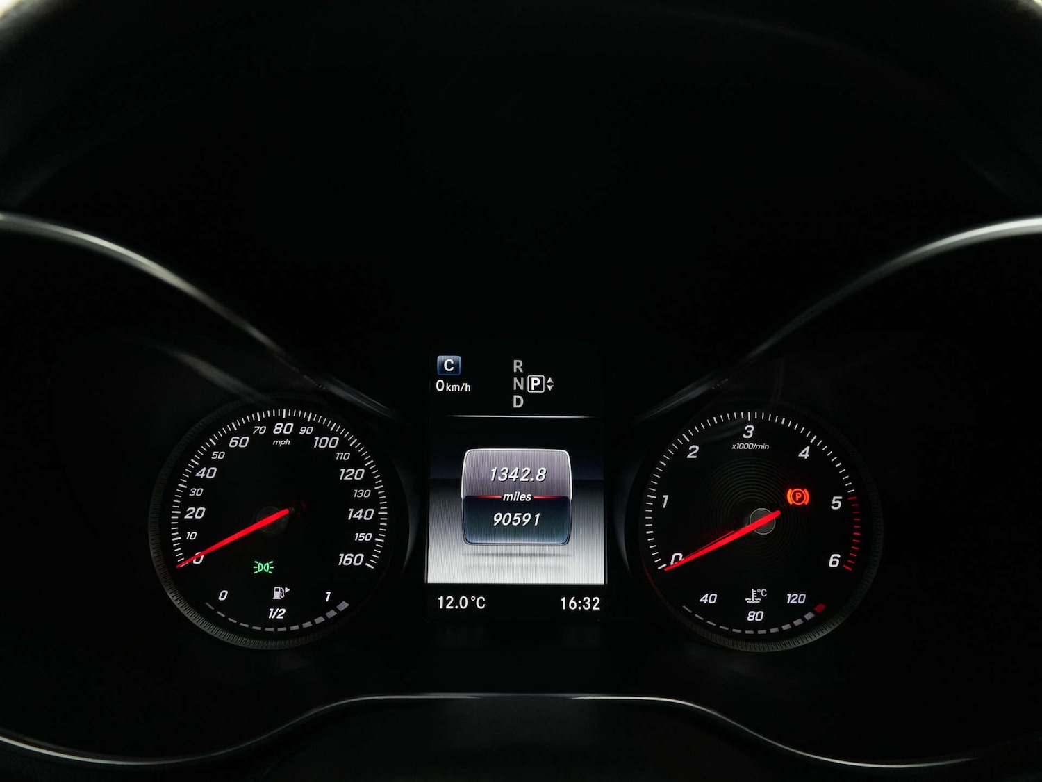 Used Mercedes-Benz C Class 2014 for sale - 76427135: Photo 74