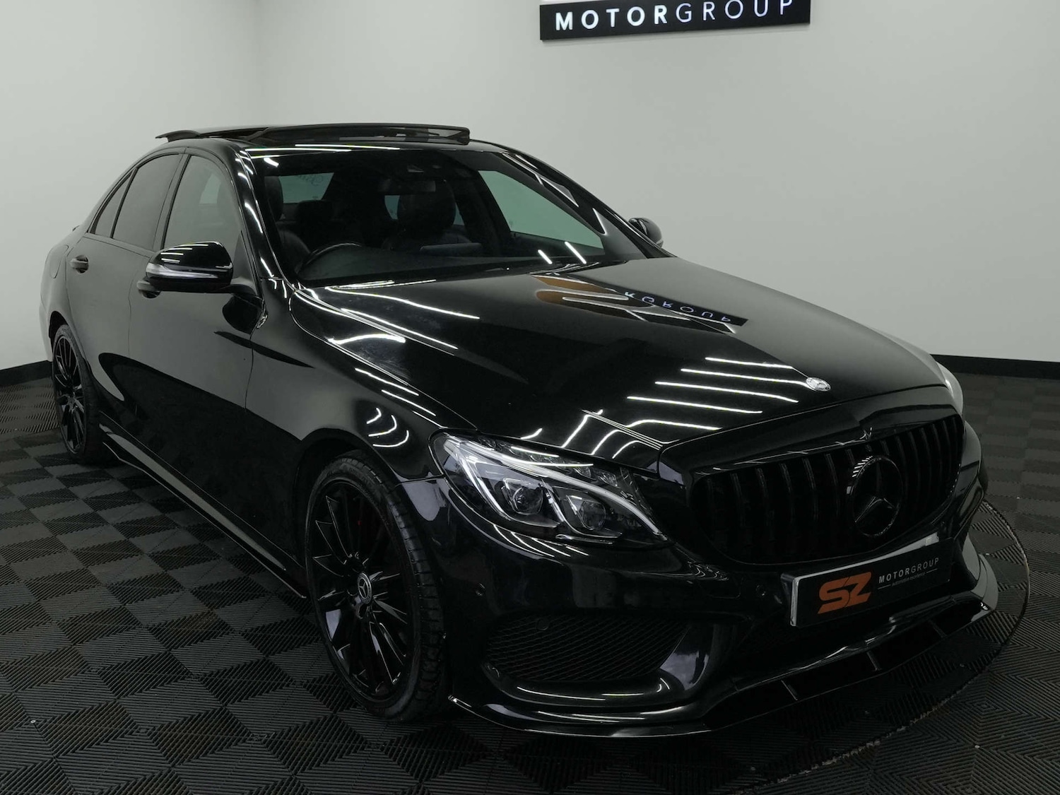 Used Mercedes-Benz C Class 2014 for sale - 76427135: Photo 8