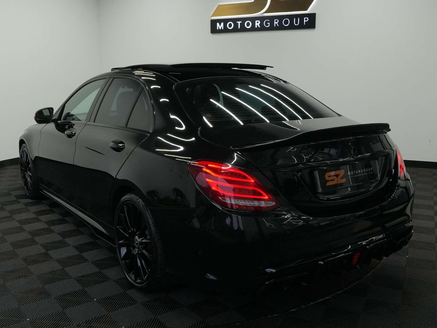 Used Mercedes-Benz C Class 2014 for sale - 76427135: Photo 9