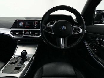 Used BMW 3 Series 2022 for sale - 78736128: Photo