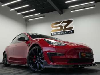 2019 (69) - Long Range AWD 4dr Auto
