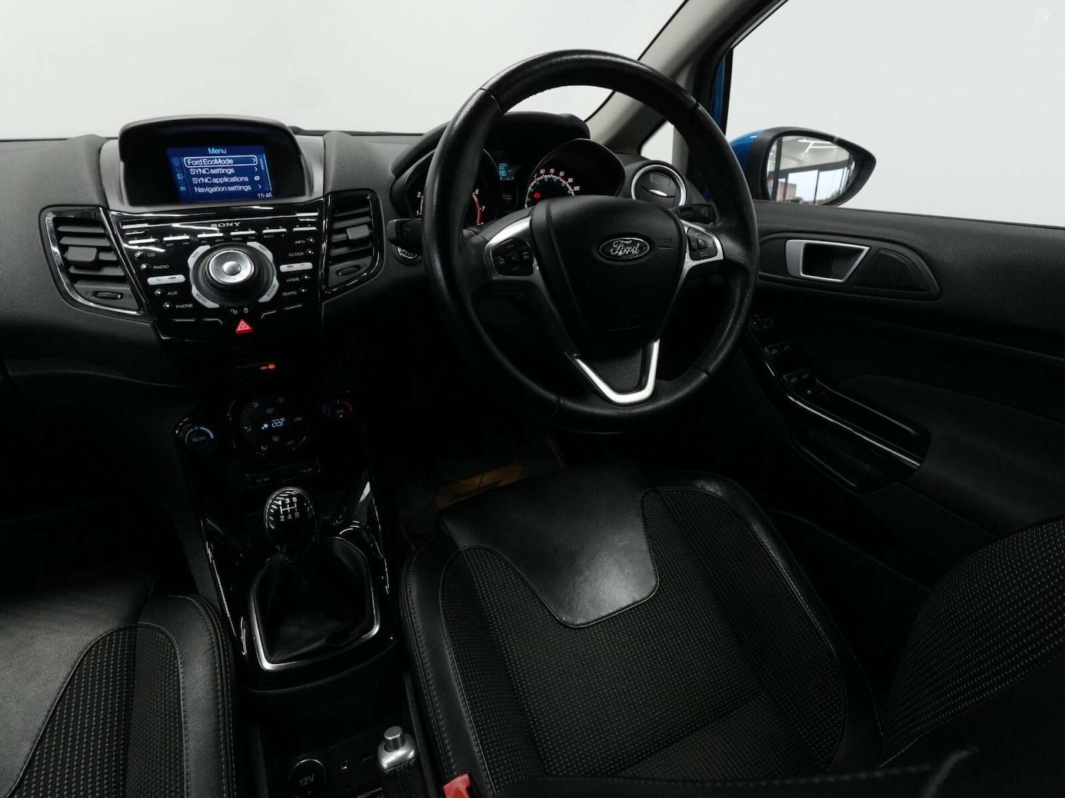 Used Ford Fiesta 2015 for sale - 76278452: Photo 19