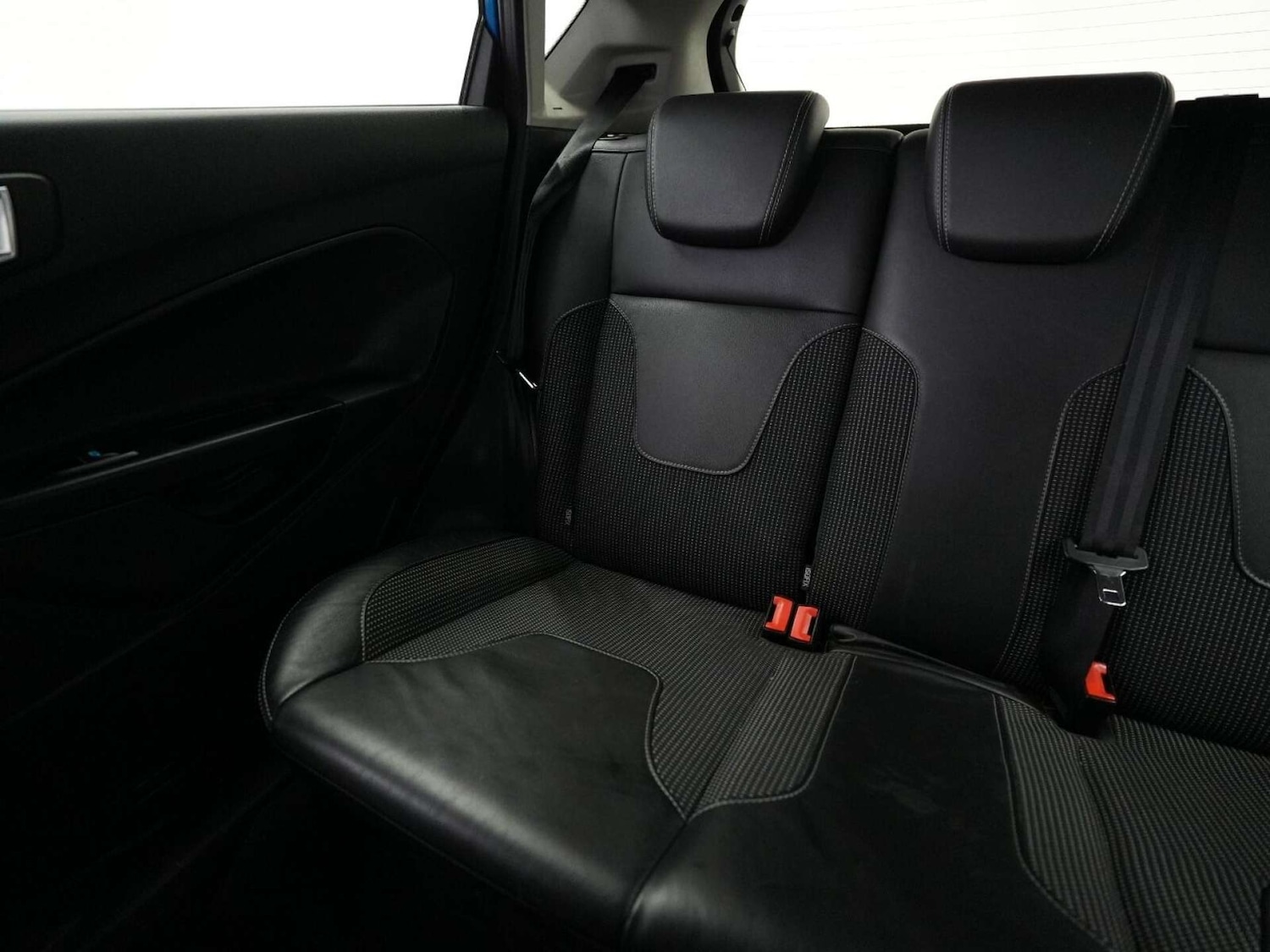 Used Ford Fiesta 2015 for sale - 76278452: Photo 23