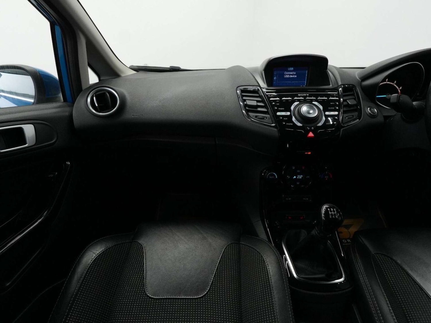 Used Ford Fiesta 2015 for sale - 76278452: Photo 53