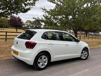 Used Volkswagen Polo 2020 for sale - 79439263: Photo