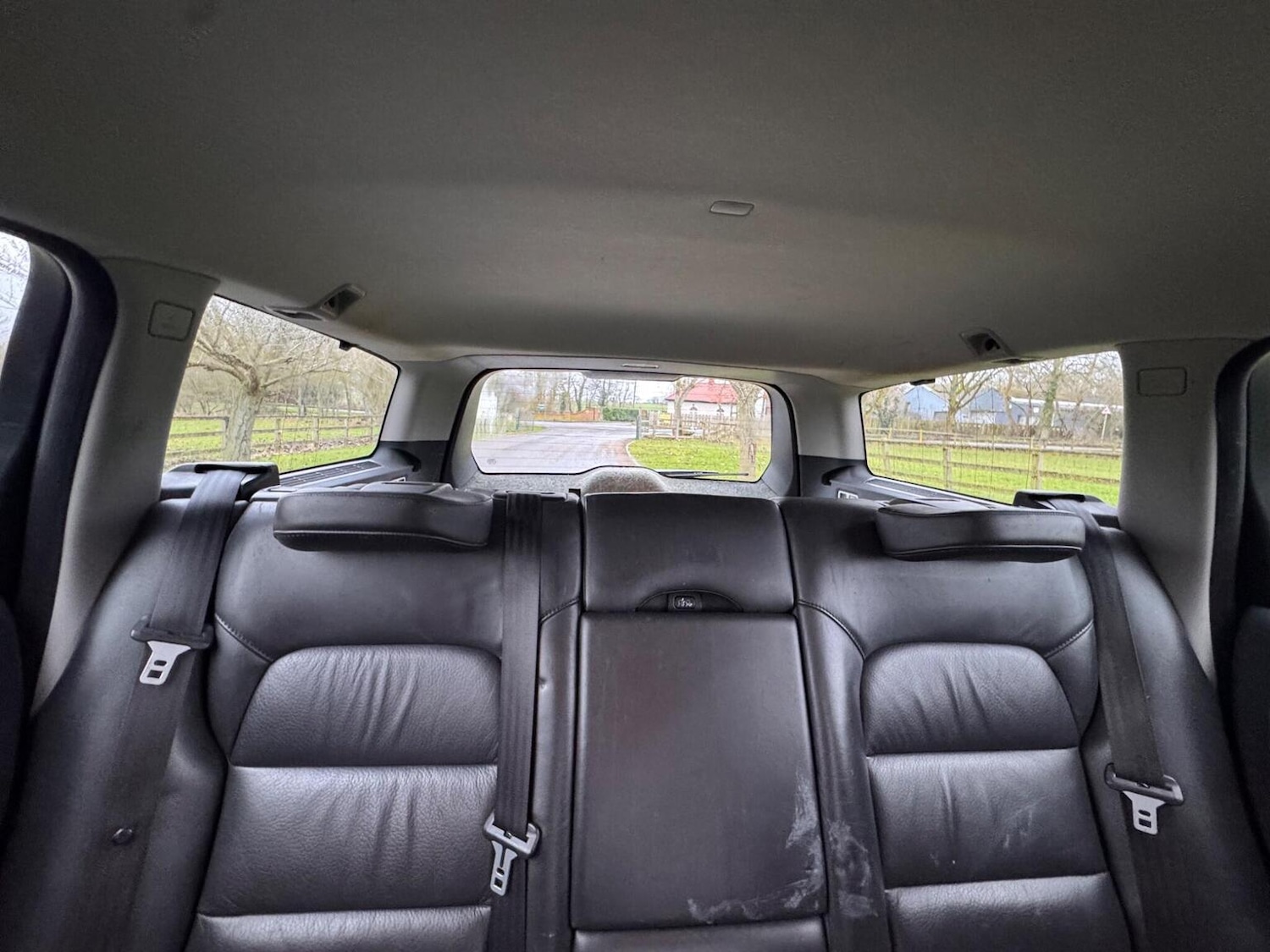 Used Volvo V70 2010 for sale - 77482294: Photo 8