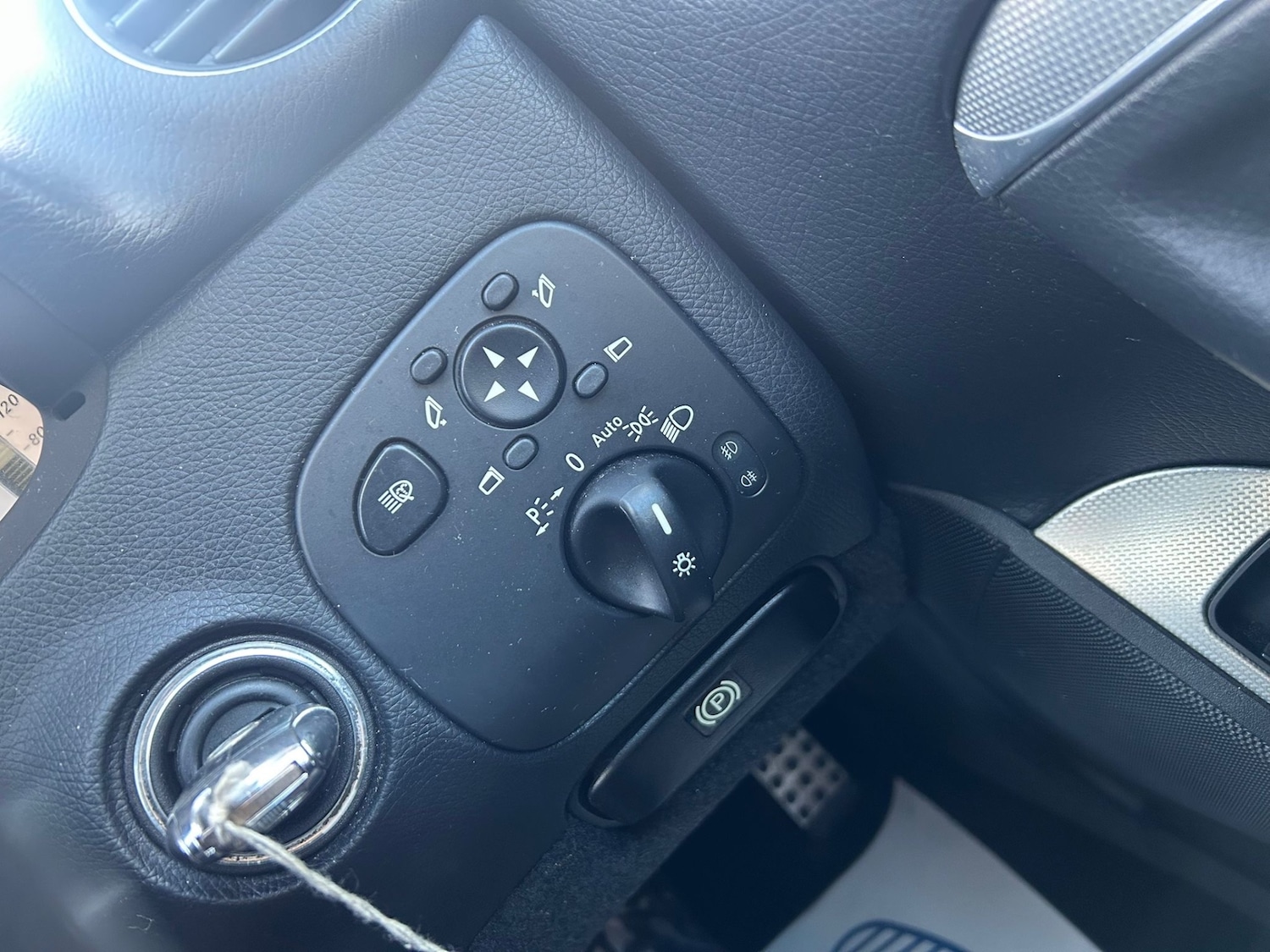 Used Mercedes-Benz CLK 2009 for sale - 76687419: Photo 20