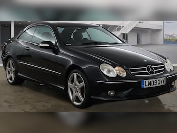 Used Mercedes-Benz CLK 2009 for sale - 76687419: Photo