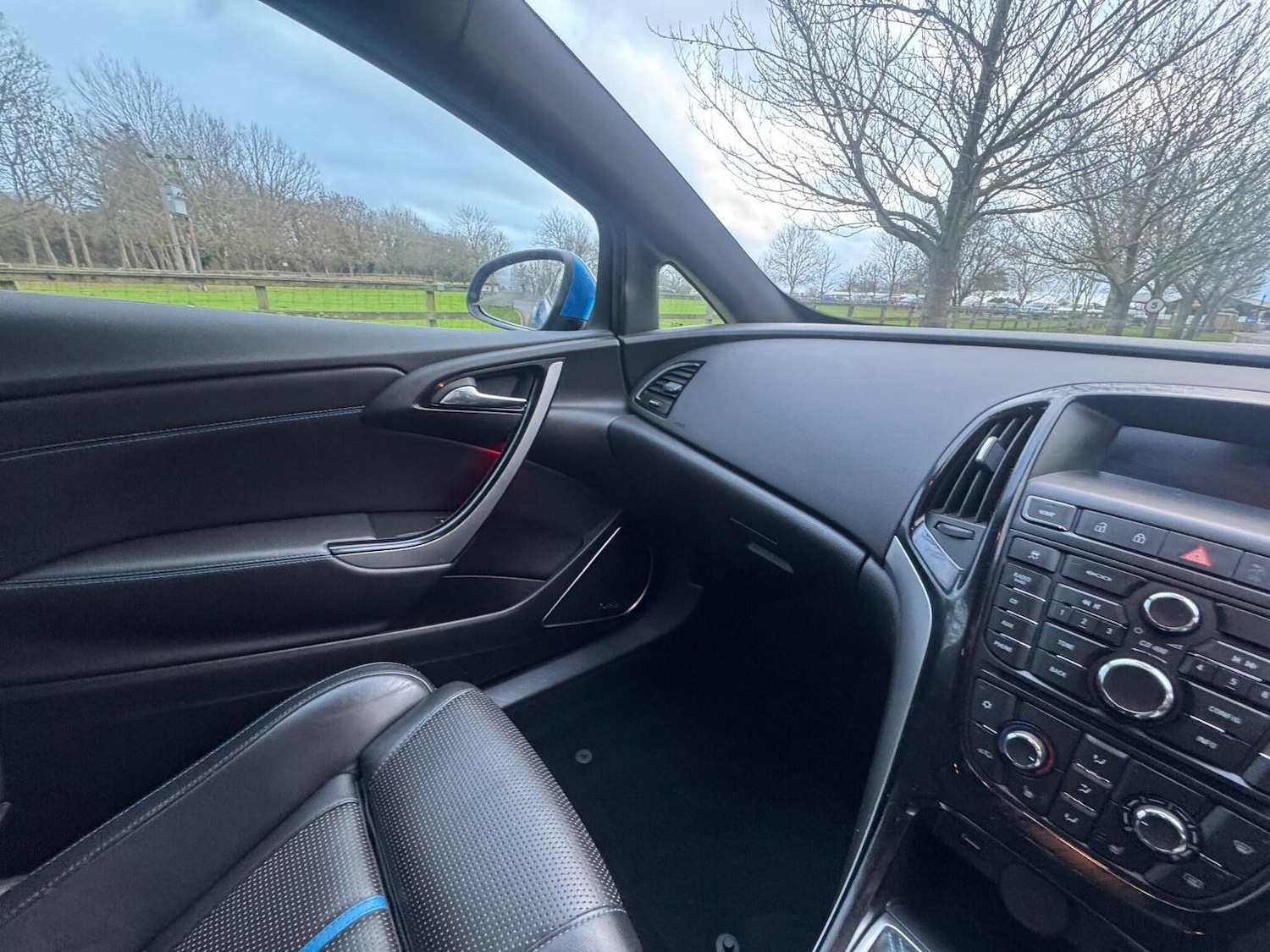 Used Vauxhall Astra GTC 2013 for sale - 77445706: Photo 18