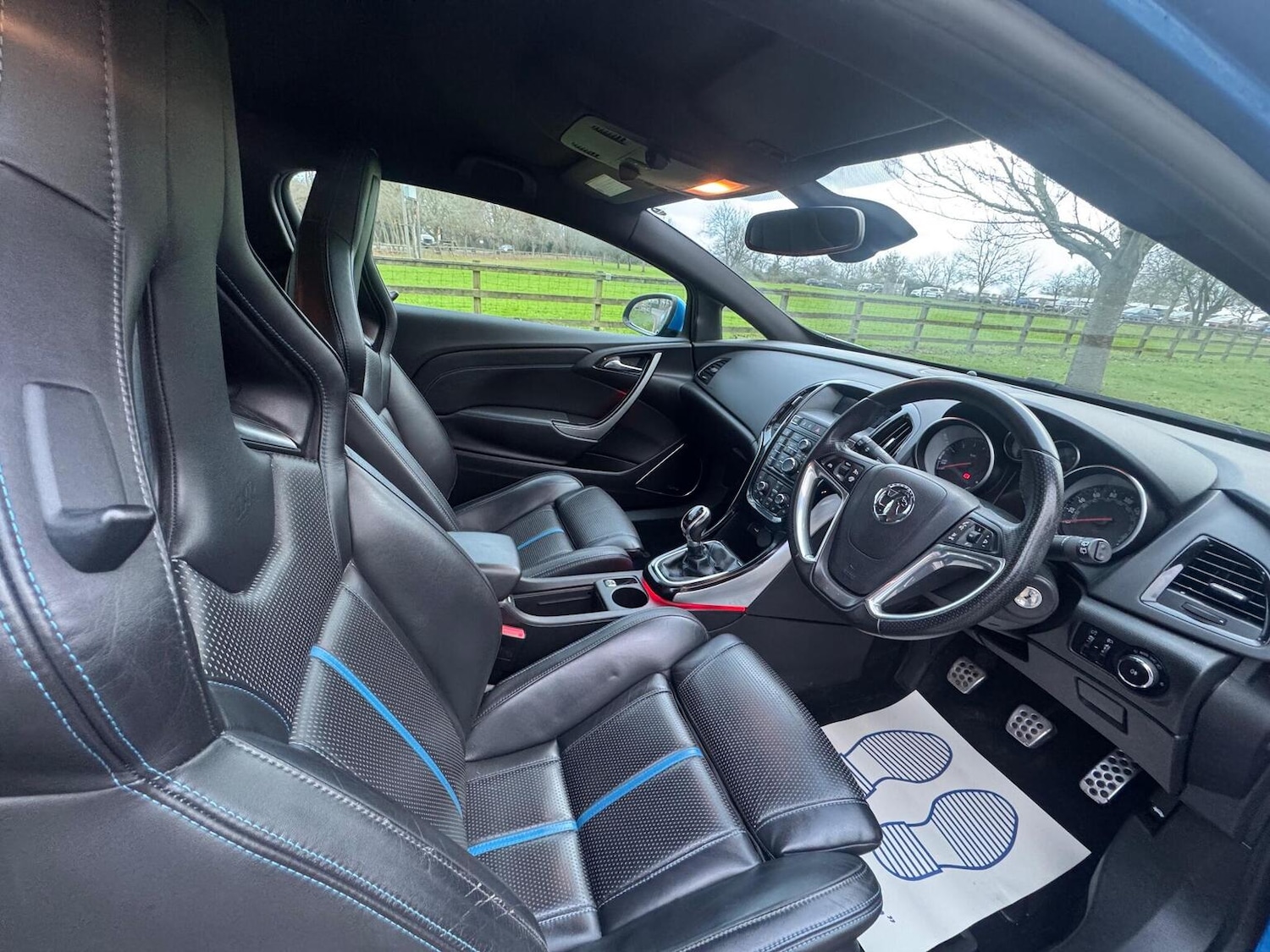 Used Vauxhall Astra GTC 2013 for sale - 77445706: Photo 23