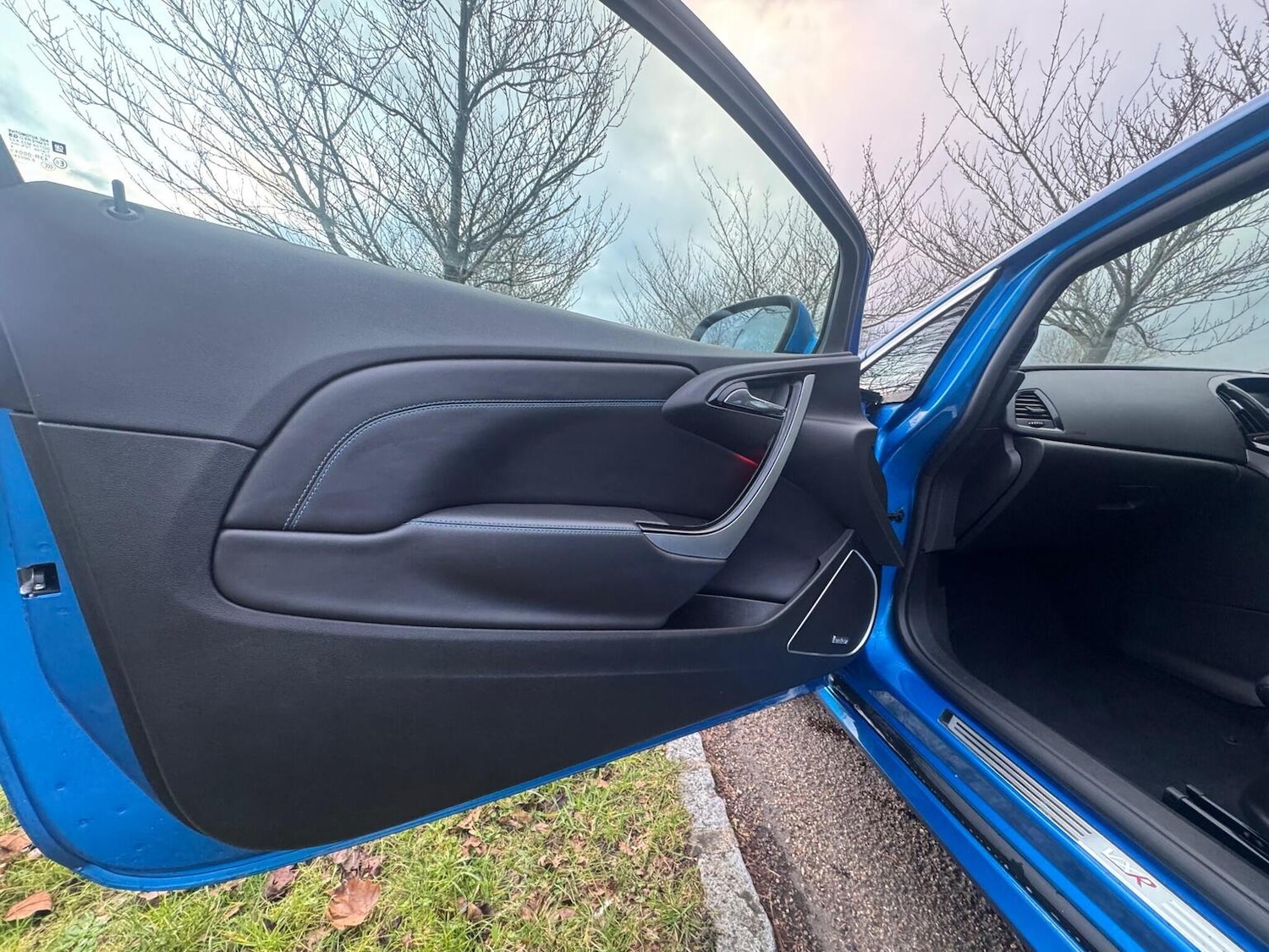 Used Vauxhall Astra GTC 2013 for sale - 77445706: Photo 25