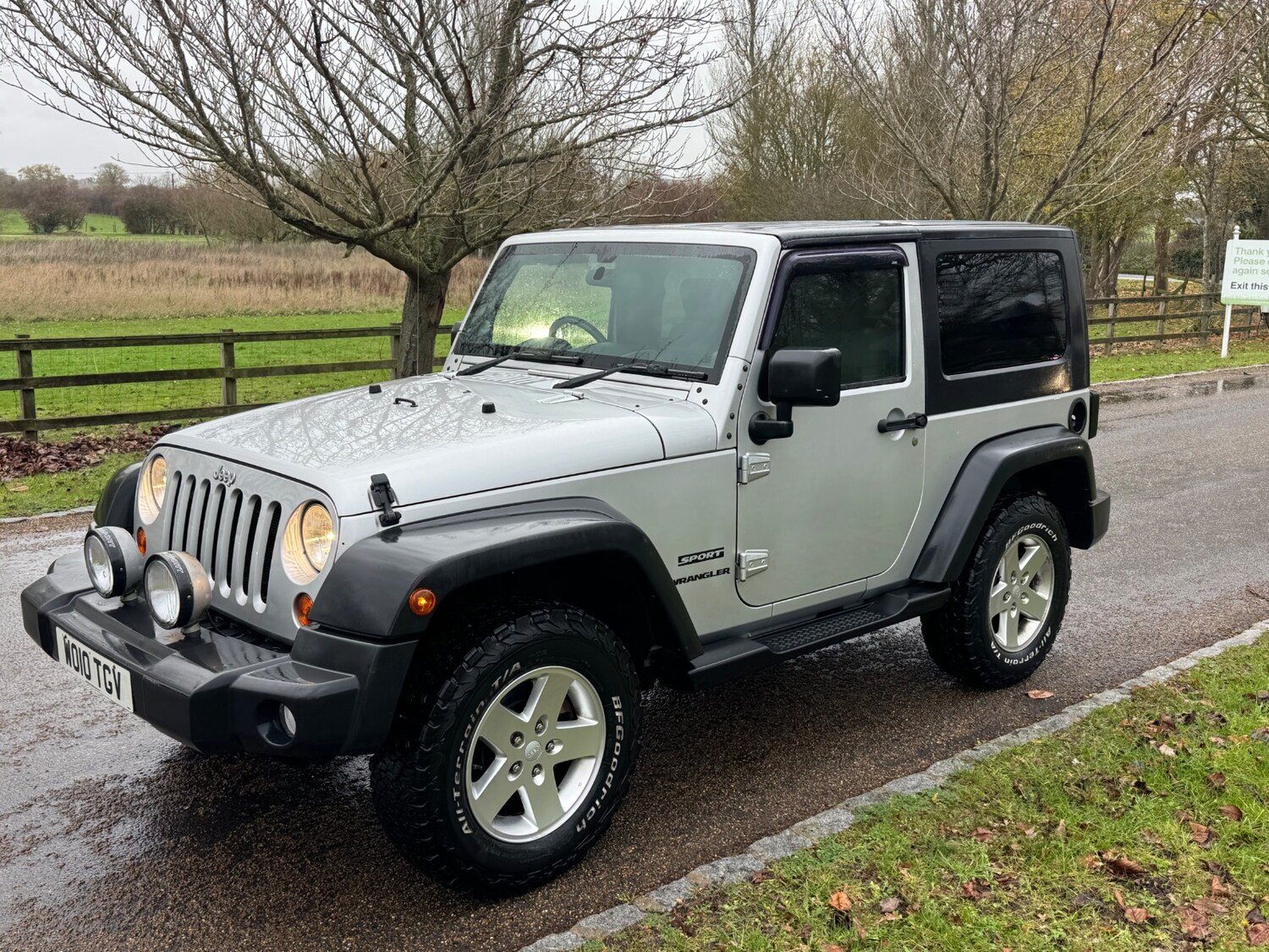 Used Jeep Wrangler 2015 for sale - 76749055: Photo 1