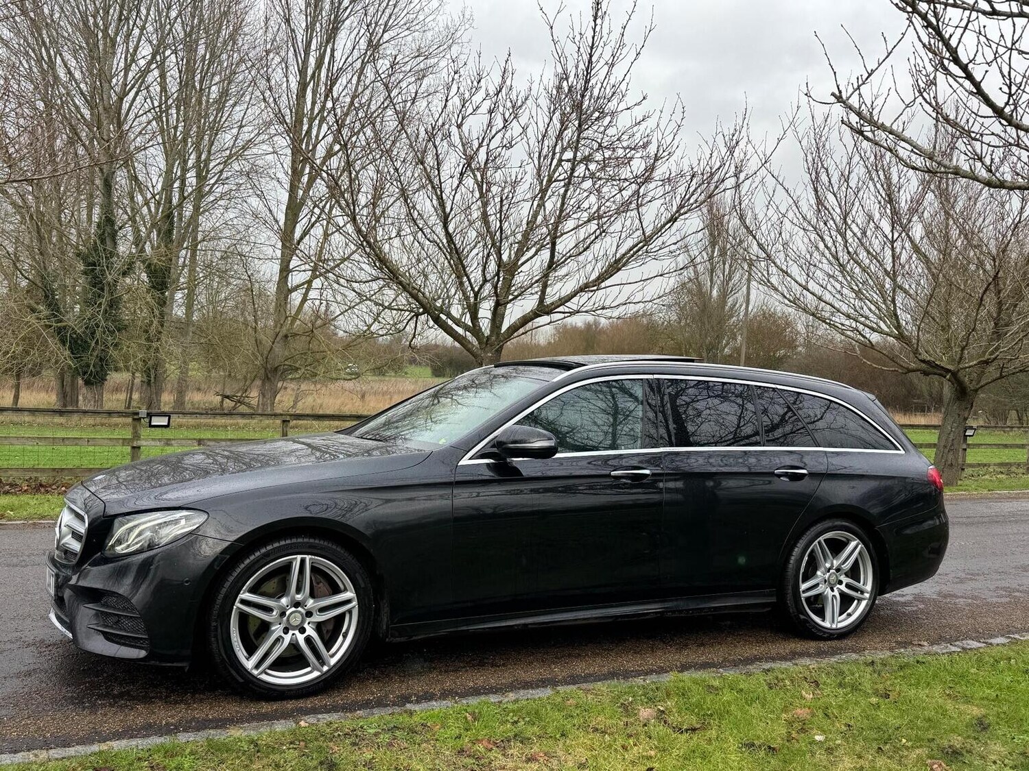 Used Mercedes-Benz E Class 2017 for sale - 77445680: Photo 10