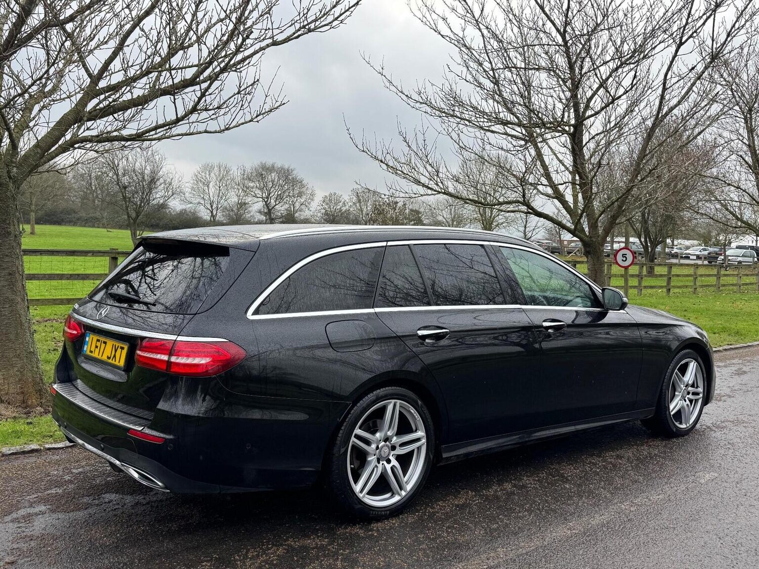 Used Mercedes-Benz E Class 2017 for sale - 77445680: Photo 17