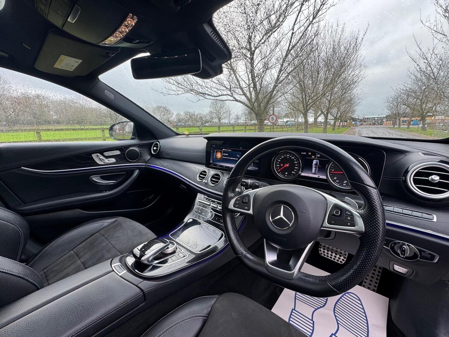 Used Mercedes-Benz E Class 2017 for sale - 77445680: Photo 19