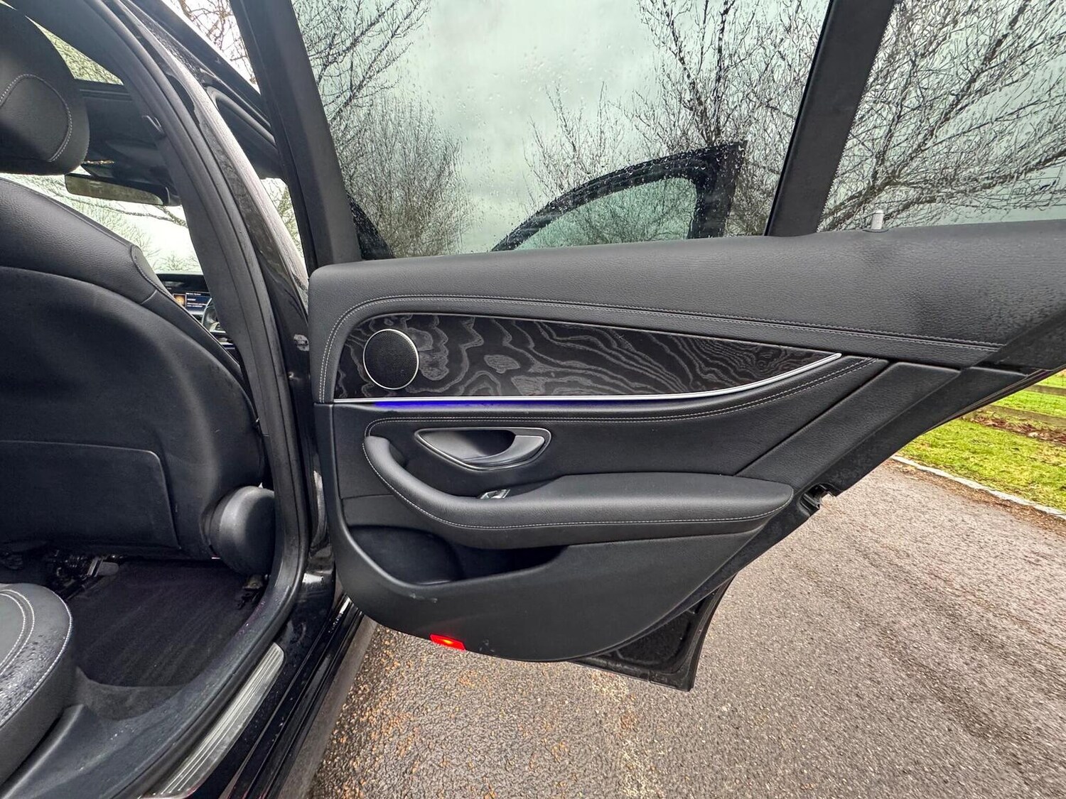 Used Mercedes-Benz E Class 2017 for sale - 77445680: Photo 25