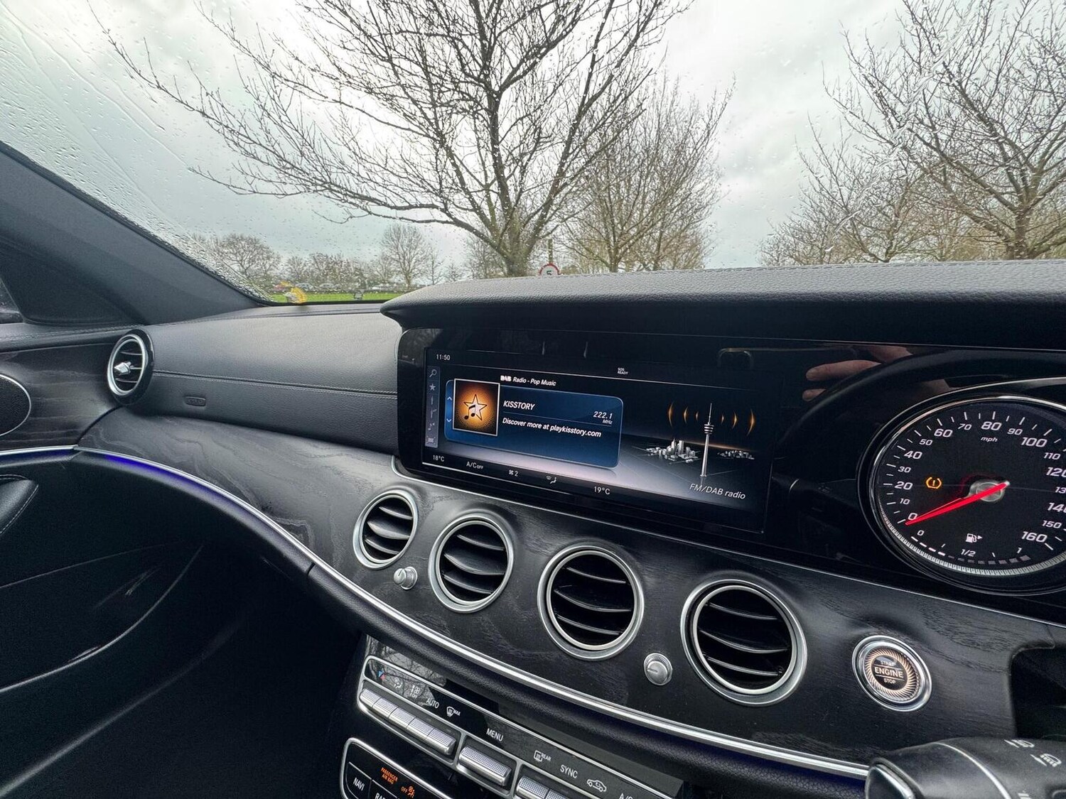 Used Mercedes-Benz E Class 2017 for sale - 77445680: Photo 27