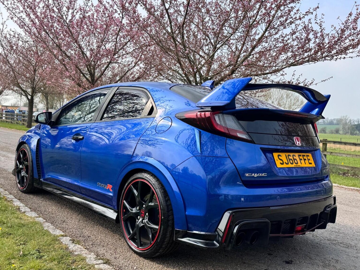 Used Honda Civic 2016 for sale - 77991651: Photo 14