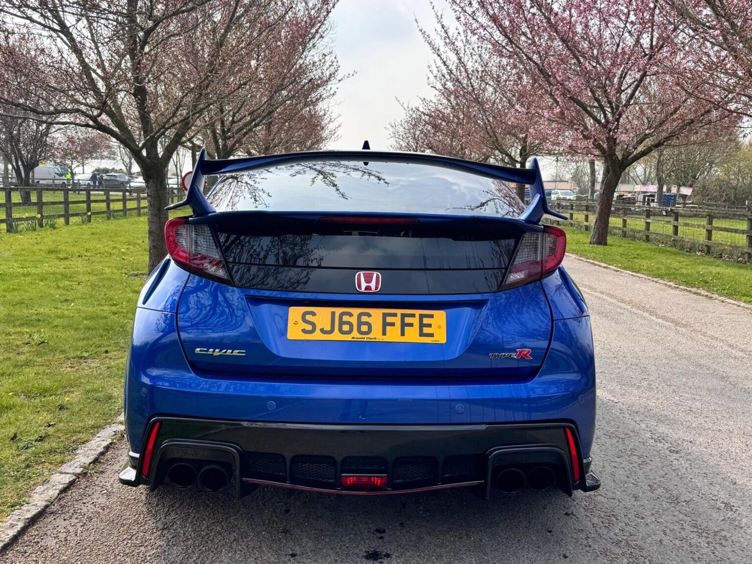 Used Honda Civic 2016 for sale - 77991651: Photo 18