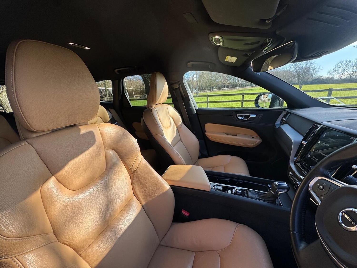 Used Volvo XC60 2018 for sale - 77445665: Photo 22