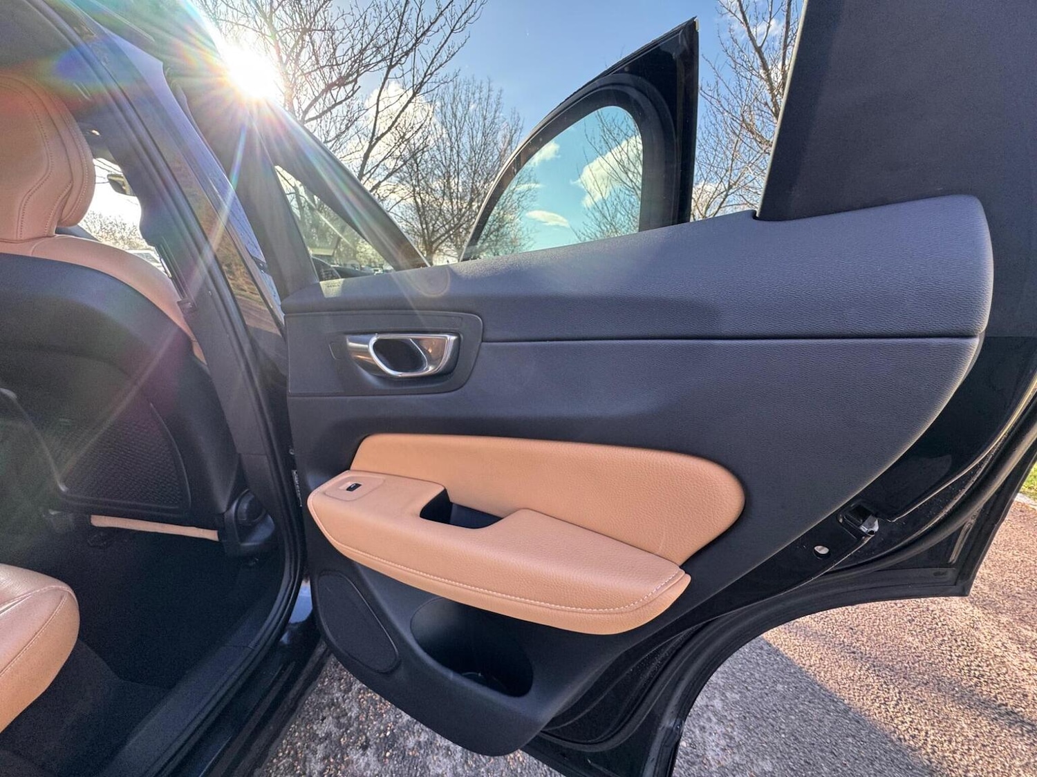 Used Volvo XC60 2018 for sale - 77445665: Photo 29