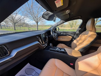 Used Volvo XC60 2018 for sale - 77445665: Photo