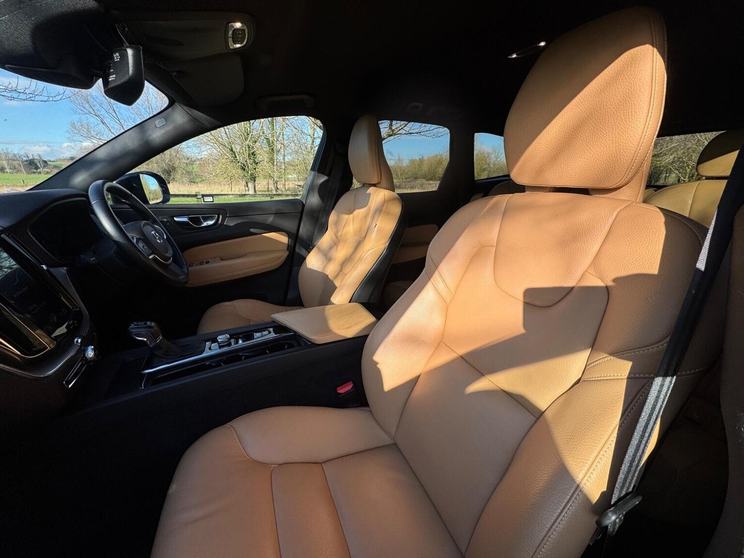 Used Volvo XC60 2018 for sale - 77445665: Photo 39