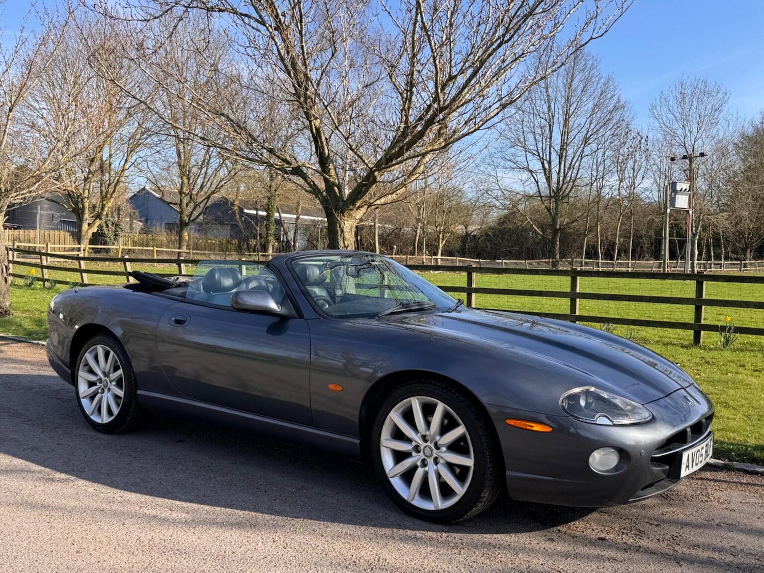 Used Jaguar XK8 2005 for sale - 77721170: Photo 1