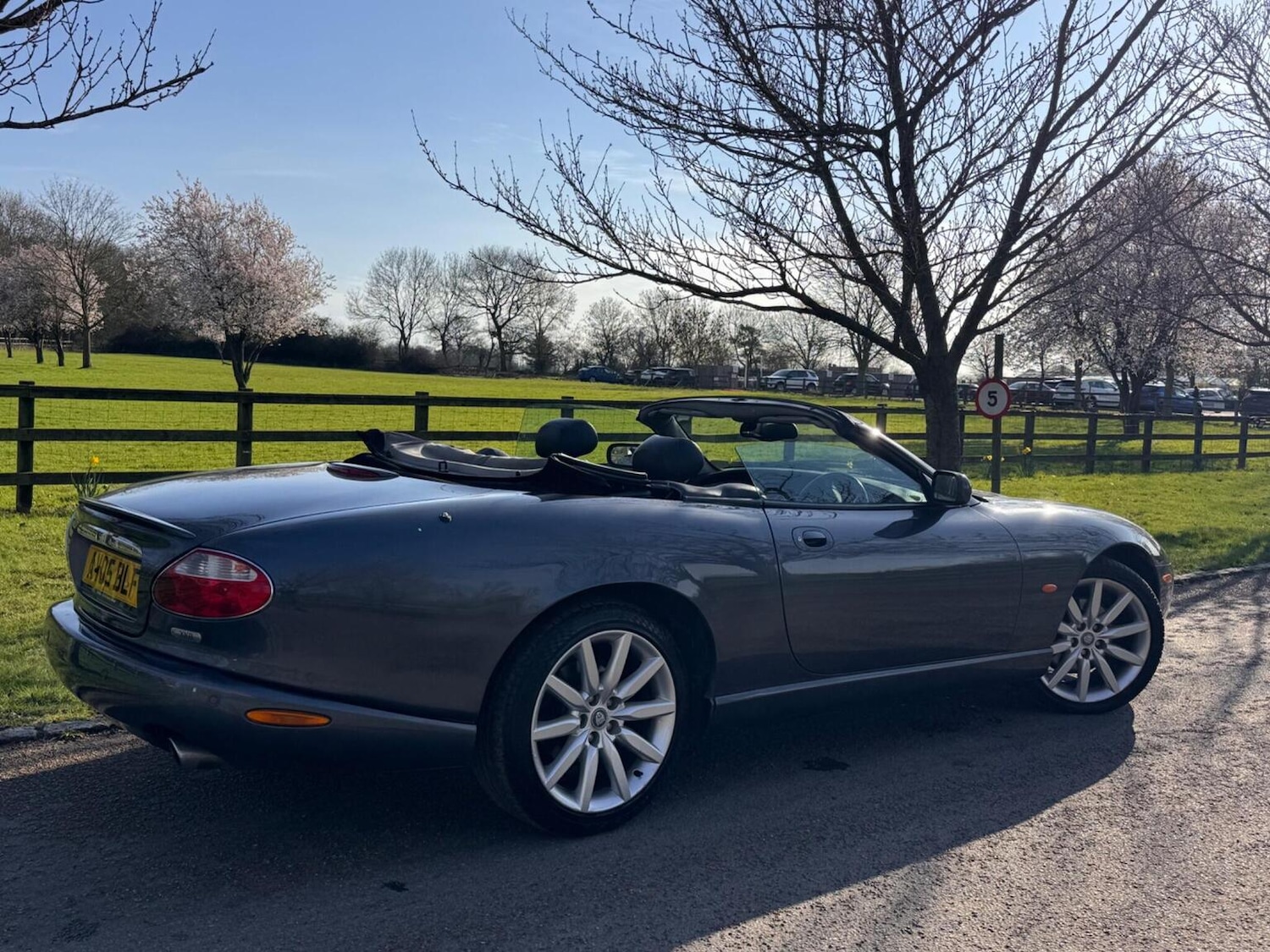 Used Jaguar XK8 2005 for sale - 77721170: Photo 3