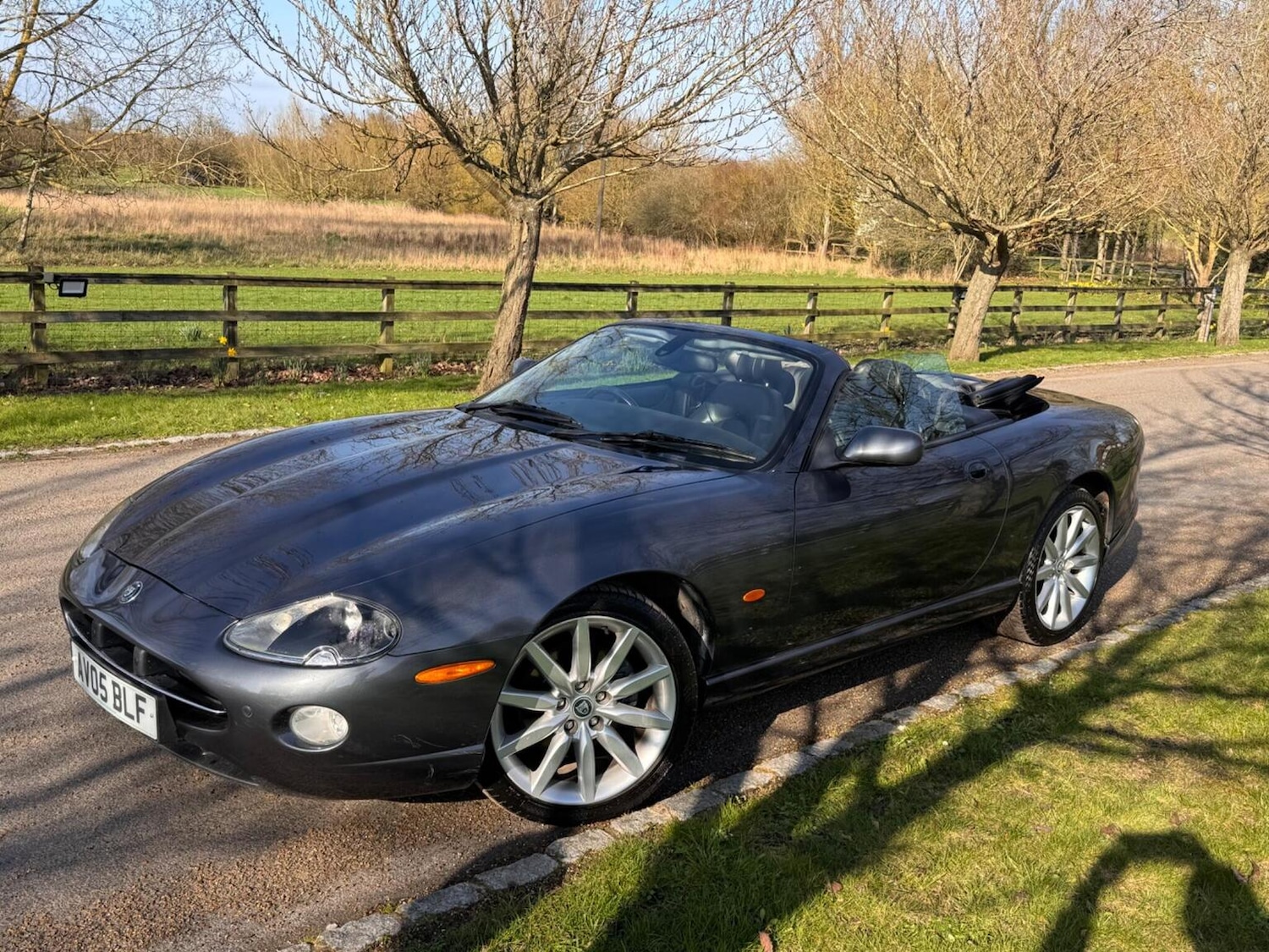 Used Jaguar XK8 2005 for sale - 77721170: Photo 4