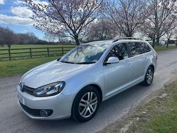 Used Volkswagen Golf 2011 for sale - 77445677: Photo