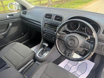 Used Volkswagen Golf 2011 for sale - 77445677: Photo