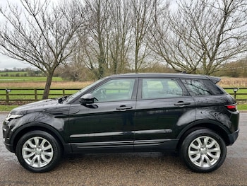 Used Land Rover Range Rover Evoque 2016 for sale - 77445679: Photo